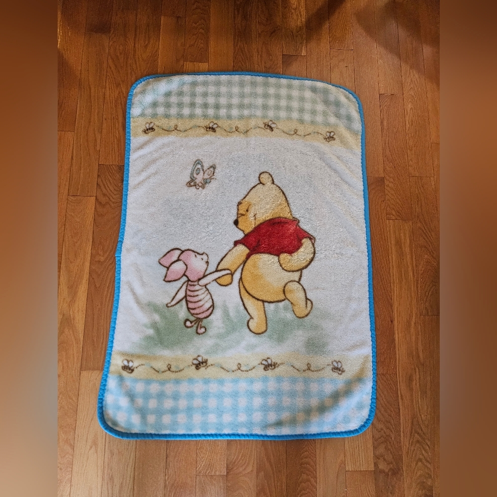 Winnie the Pooh and Piglet Baby Blanket